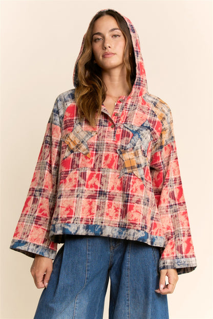 Davi & Dani Plus-Size Air-Sprayed Tie-Dye Plaid Hooded Pullover – Red Multi