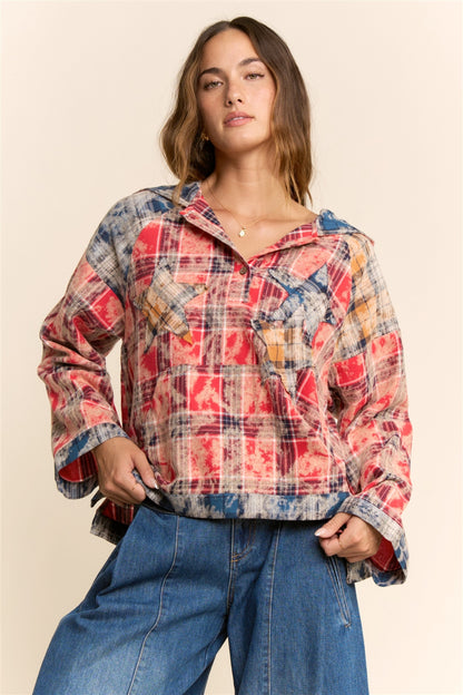 Davi & Dani Plus-Size Air-Sprayed Tie-Dye Plaid Hooded Pullover – Red Multi