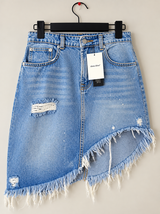 idem ditto Light Wash Distressed Asymmetrical Denim Mini Skirt – Size 30