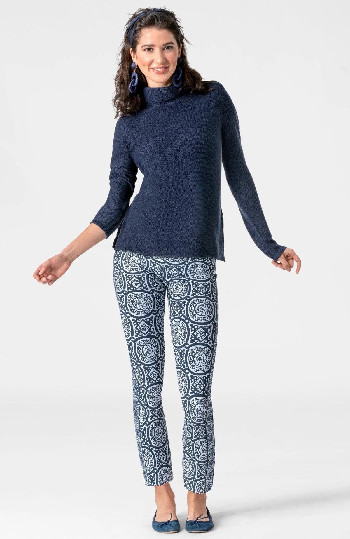 Navy Knit Knit turtleneck sweater by Gretchen Scott